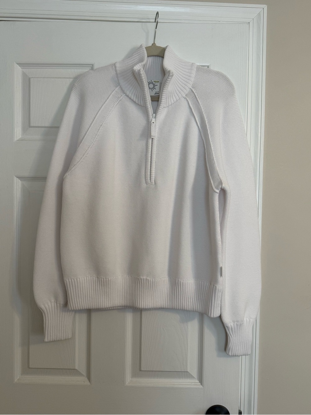 Offline Aerie Women’s White Quarter-Zip Sweater